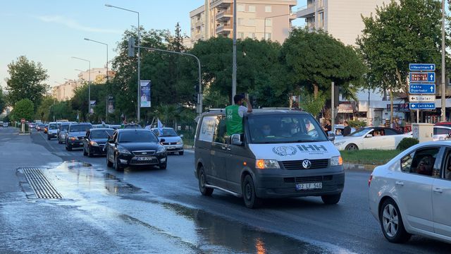 Adıyaman'da İsrail'in Filistinlilere saldırıları konvoy oluşturularak protesto edildi Adıyaman'da İsrail'in Filistinlilere saldırıları konvoy oluşturularak protesto edildi