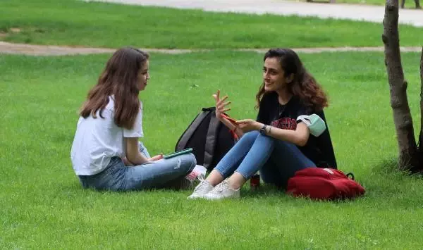 'AKREP, YILAN ISIRIĞI VAKALARINDA EMME, KESME, BUZ KOYMA GİBİ MÜDAHALELER ÖLDÜREBİLİR' 'AKREP, YILAN ISIRIĞI VAKALARINDA EMME, KESME, BUZ KOYMA GİBİ MÜDAHALELER ÖLDÜREBİLİR'