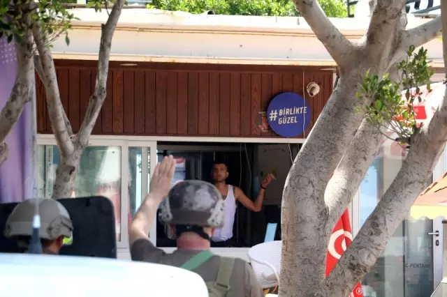 Antalya'da hareketli dakikalar Antalya'da hareketli dakikalar