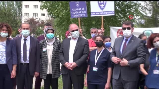 Covid-19 'la mücadelenin kahramanlarına hatıra ormanı Covid-19 'la mücadelenin kahramanlarına hatıra ormanı