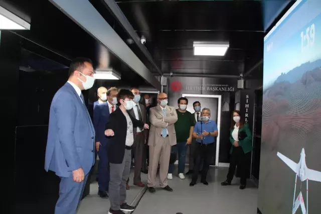 Cumhurbaşkanlığı İletişim Başkanlığı Dijital Tırı ziyarete açıldı