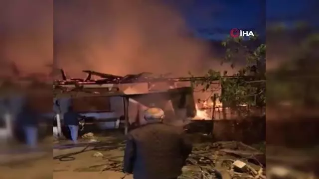 Son dakika haberi... Trabzon'da yangın Son dakika haberi... Trabzon'da yangın