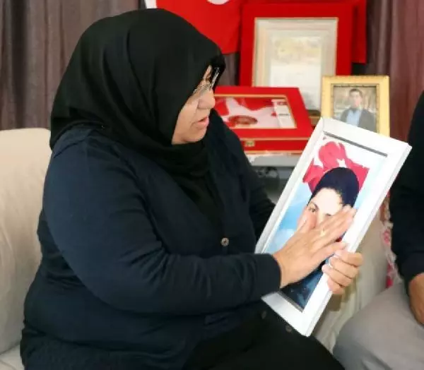GARA ŞEHİDİNİN BABASI: OĞLUMUZA DOĞUM GÜNÜ HEDİYESİ OLDU GARA ŞEHİDİNİN BABASI: OĞLUMUZA DOĞUM GÜNÜ HEDİYESİ OLDU