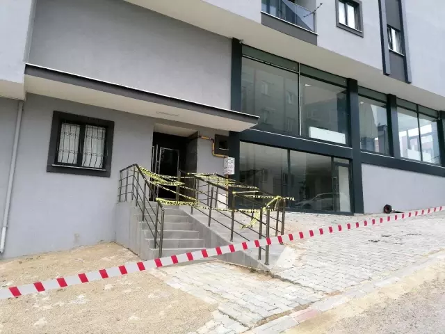 insaatin kayan temeli 24 aileyi evinden etti 2 14139100 o