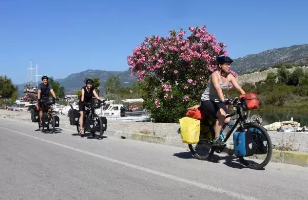 İsviçreli Jonas aile geleneğine pedal çeviriyor