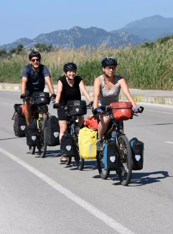 İsviçreli Jonas aile geleneğine pedal çeviriyor