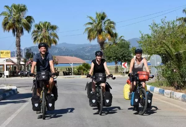 İsviçreli Jonas aile geleneğine pedal çeviriyor