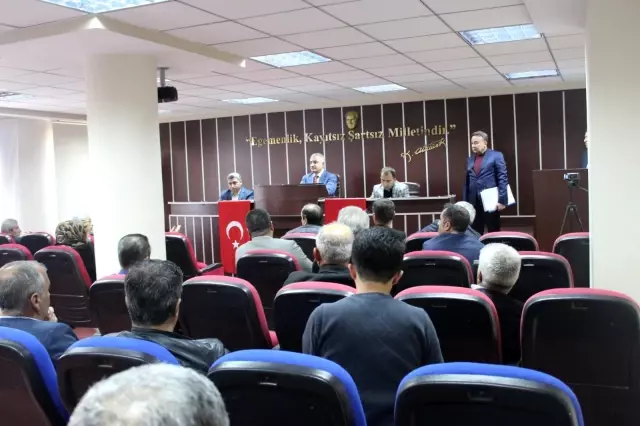 MARMARİS BELEDİYE MECLİSİ'NDE CHP'LİLERDEN İSRAİL'E KINAMA BİLDİRİSİ MARMARİS BELEDİYE MECLİSİ'NDE CHP'LİLERDEN İSRAİL'E KINAMA BİLDİRİSİ