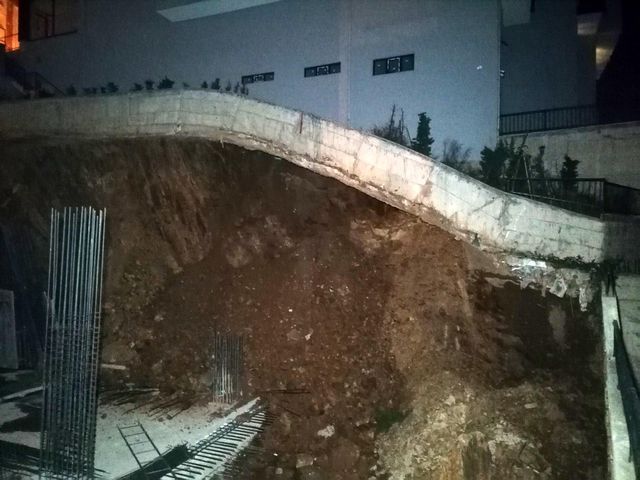 kocaeli de alti katli binada cokme tehlikesi 5 14138569 o