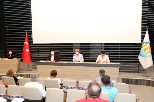 MARMARİS BELEDİYE MECLİSİ'NDE CHP'LİLERDEN İSRAİL'E KINAMA BİLDİRİSİ MARMARİS BELEDİYE MECLİSİ'NDE CHP'LİLERDEN İSRAİL'E KINAMA BİLDİRİSİ