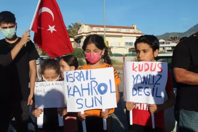 Muğla'da İsrail'in Filistinlilere yönelik saldırıları protesto edildi