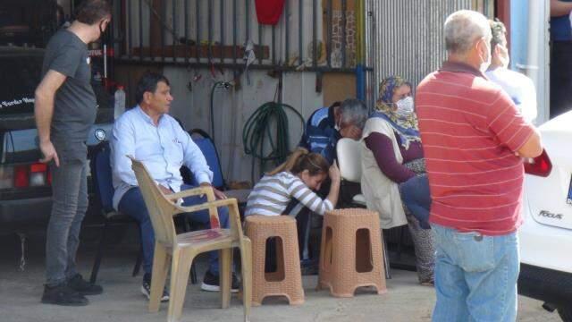 Oto galerici, komşu esnaflar tarafından iş yerinde asılı halde ölü bulundu Oto galerici, komşu esnaflar tarafından iş yerinde asılı halde ölü bulundu