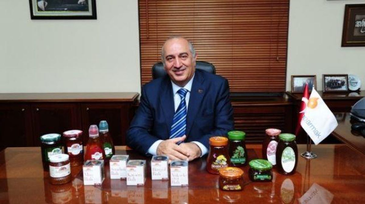 Özen Altıparmak kimdir? Özen Altıparmak kaç yaşındadır, nerelidir?