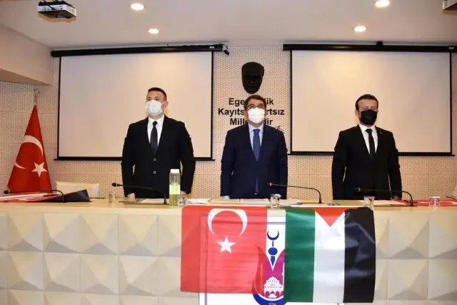 Şehzadeler Belediye Meclisi Filistin için tek yürek oldu
