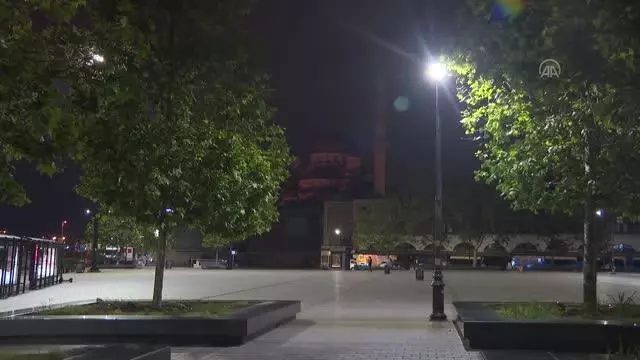 Sokağa çıkma kısıtlaması Sokağa çıkma kısıtlaması