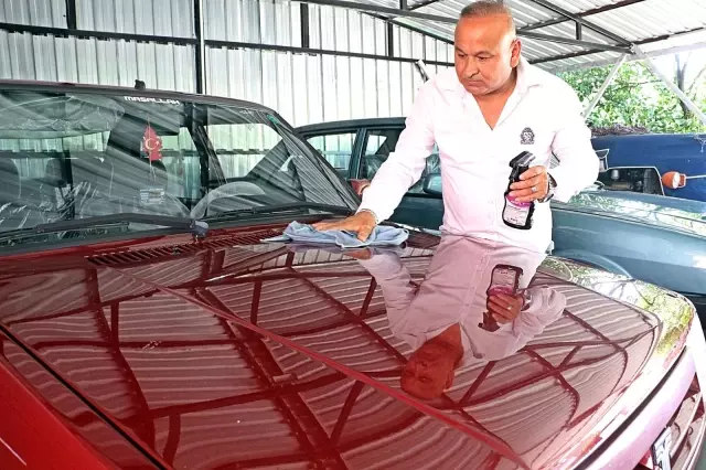Toz bile kondurmadığı otomobillerini ne kullanıyor ne de satıyor! Vasiyetini duyan şaşırıp kalıyor Toz bile kondurmadığı otomobillerini ne kullanıyor ne de satıyor! Vasiyetini duyan şaşırıp kalıyor