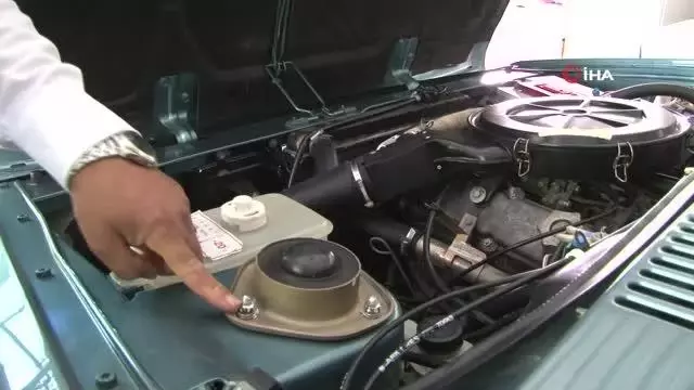 Toz bile kondurmadığı otomobillerini ne kullanıyor, ne satıyor, vasiyeti ise şaşırtıyor Toz bile kondurmadığı otomobillerini ne kullanıyor, ne satıyor, vasiyeti ise şaşırtıyor