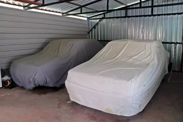 Toz bile kondurmadığı otomobillerini ne kullanıyor ne de satıyor! Vasiyetini duyan şaşırıp kalıyor Toz bile kondurmadığı otomobillerini ne kullanıyor ne de satıyor! Vasiyetini duyan şaşırıp kalıyor
