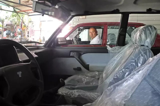 Toz bile kondurmadığı otomobillerini ne kullanıyor ne de satıyor! Vasiyetini duyan şaşırıp kalıyor Toz bile kondurmadığı otomobillerini ne kullanıyor ne de satıyor! Vasiyetini duyan şaşırıp kalıyor