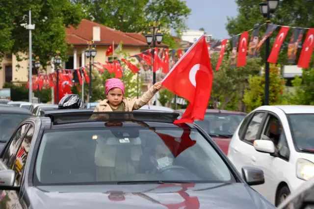 Trakya'da İsrail'in Filistinlilere saldırıları konvoy oluşturularak protesto edildi