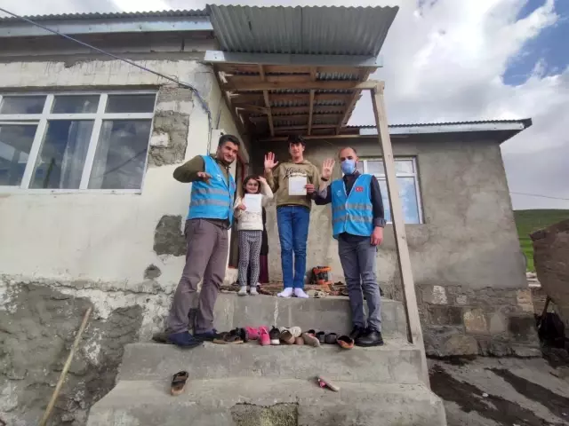 Uluslararası kurulan gönül köprüsüyle çocukların yüzü güldü Uluslararası kurulan gönül köprüsüyle çocukların yüzü güldü