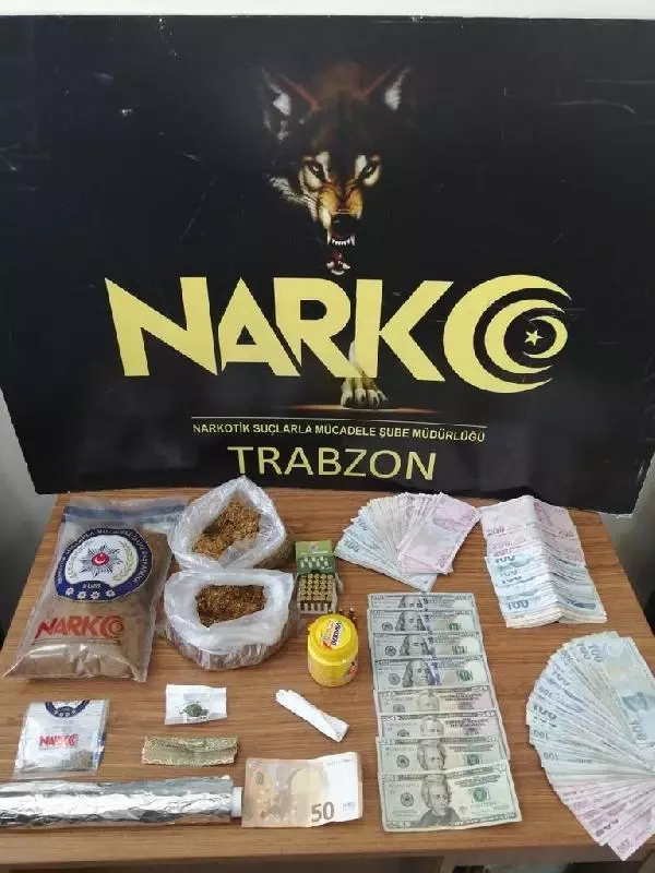 Uyuşturucuları turşu bidonlarında saklamışlar