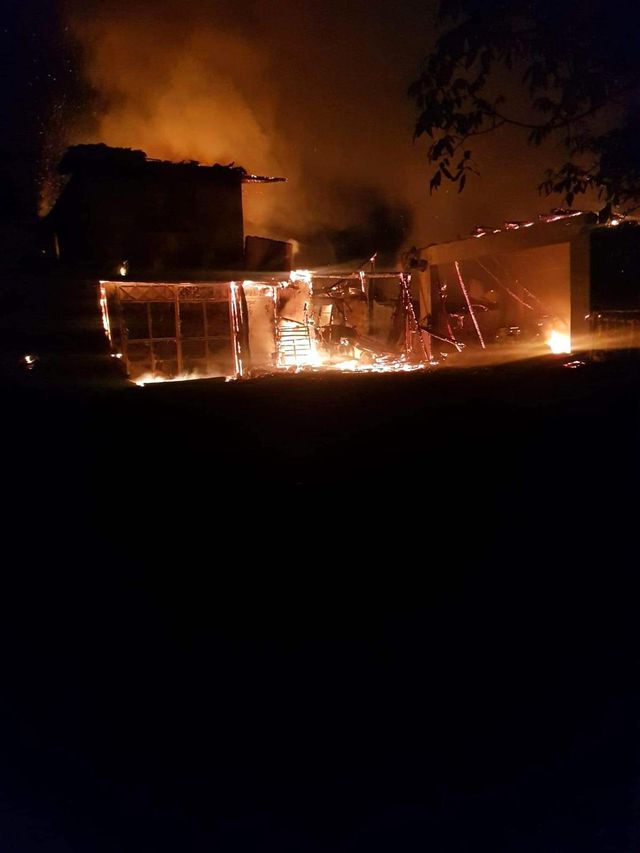 Son dakika haberi... Yozgat'ta çıkan yangında bir ev, traktör ve araç kullanılamaz hale geldi Son dakika haberi... Yozgat'ta çıkan yangında bir ev, traktör ve araç kullanılamaz hale geldi