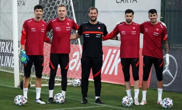 A Milli Futbol Takımı, EURO 2020 hazırlıklarına başladı A Milli Futbol Takımı, EURO 2020 hazırlıklarına başladı