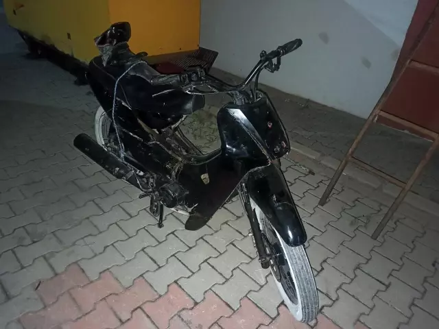 Afyon'da motosiklet hırsızları yakalandı Afyon'da motosiklet hırsızları yakalandı