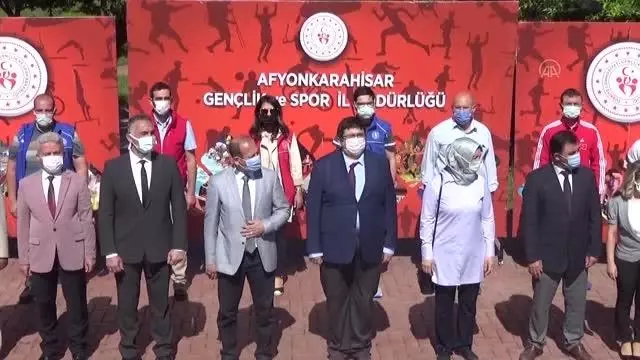 Şemdinli'de 19 Mayıs Atatürk'ü Anma, Gençlik ve Spor Bayramı kutlanıyor Şemdinli'de 19 Mayıs Atatürk'ü Anma, Gençlik ve Spor Bayramı kutlanıyor