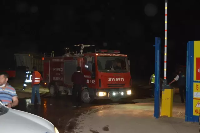 AFYONKARAHİSAR - Biyokütle enerji santralinde yangın çıktı (5) AFYONKARAHİSAR - Biyokütle enerji santralinde yangın çıktı (5)