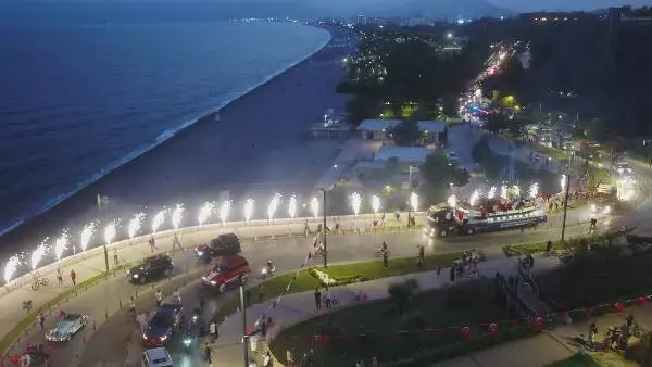 ANTALYA'DA RENKLİ MOBİL FENER ALAYI ANTALYA'DA RENKLİ MOBİL FENER ALAYI