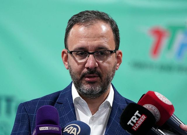 bakan kasapoglu tum dunyaya meydan okuyacak a 14143250 o