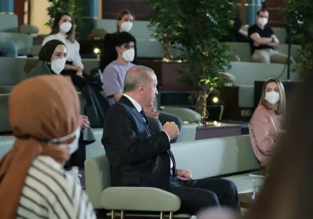 Son dakika haberleri... Cumhurbaşkanı Erdoğan: 'FETÖ'den önemli bir ismi yakaladık, şu anda elimizde' Son dakika haberleri... Cumhurbaşkanı Erdoğan: 'FETÖ'den önemli bir ismi yakaladık, şu anda elimizde'