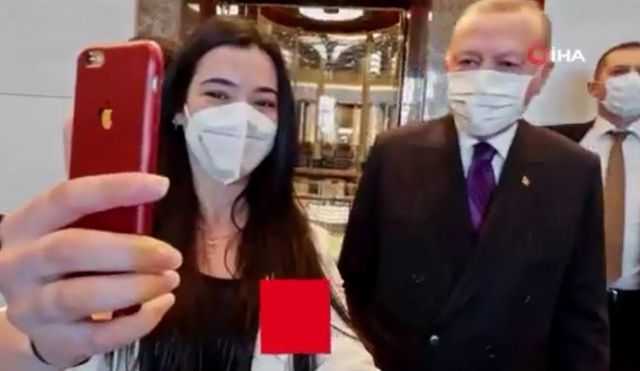 cumhurbaskani erdogan genclerle bir araya gel 14142998 o