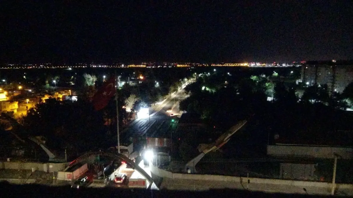 Diyarbakır 8. Ana Jet Üssü Komutanlığına maket uçakla saldırı girişimi