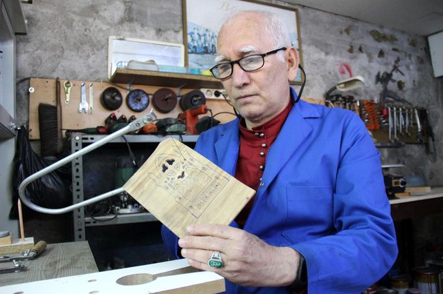 emekli astsubayin hobisi ogrenci okutan vakfa 7 14141478 o