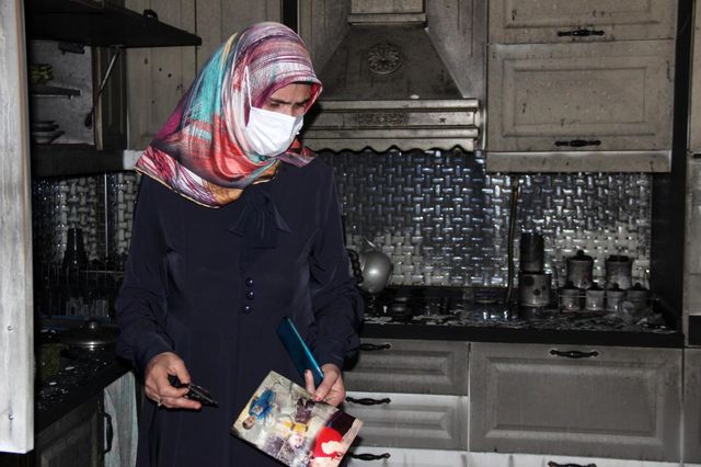 evini yakan kocasindan olum tehdidi alan kadi 14141795 o