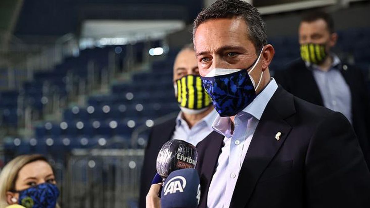 Fenerbahçe transfer taarruzuna başladı! Ali Koç çok istediği ismi Fenerbahçe'ye getiriyor