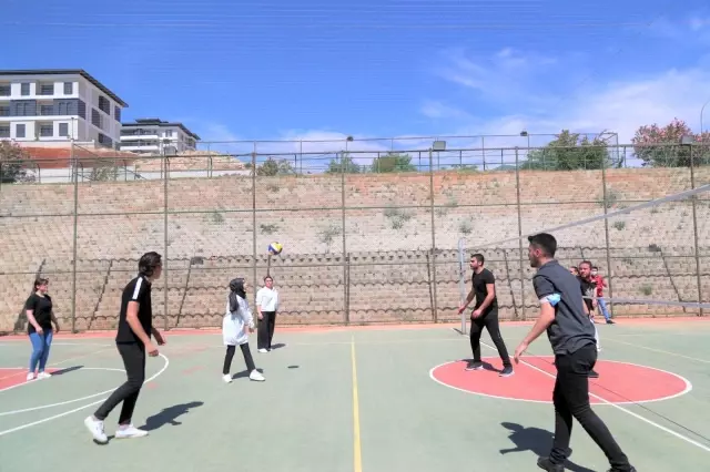 HKÜ'de 19 Mayıs coşkuyla kutlandı