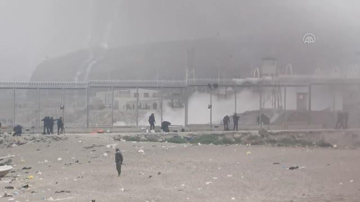 İspanyol güvenlik güçlerinden düzensiz göçmenlere müdahale