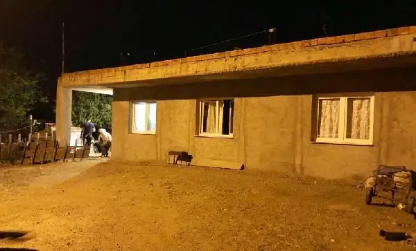 Kardeşlerin oda kavgasında kan aktı: 1 ölü, 1 yaralı Kardeşlerin oda kavgasında kan aktı: 1 ölü, 1 yaralı