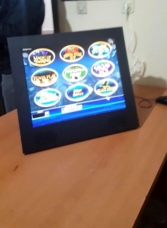 kisitlamada kumar partisi yapan 11 kisiye cez 3 14141445 o