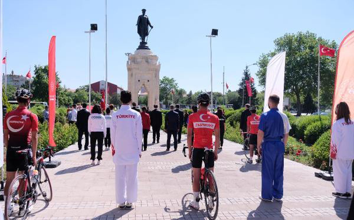 Konya'da 19 Mayıs tedbirli kutlandı
