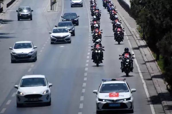 Konya'da polisten 19 Mayıs korteji