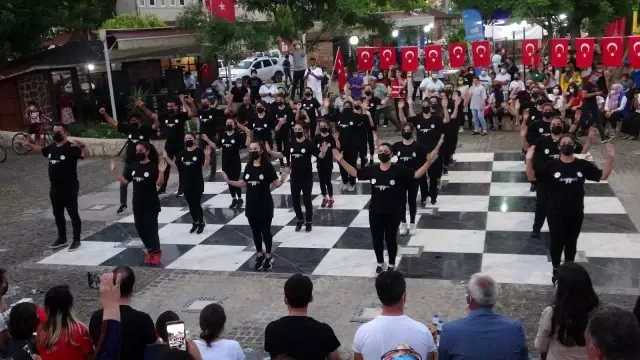 Kozan'da 19 Mayıs Atatürk'ü Anma, Gençlik ve Spor Bayramı kutlamaları Kozan'da 19 Mayıs Atatürk'ü Anma, Gençlik ve Spor Bayramı kutlamaları