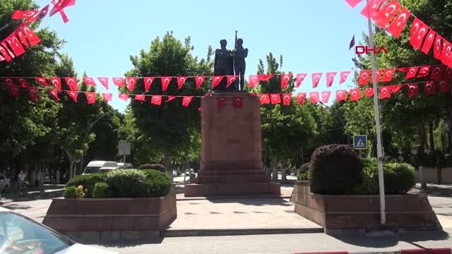 MALATYA'DA, 19 MAYIS TÖRENLE KUTLANDI MALATYA'DA, 19 MAYIS TÖRENLE KUTLANDI