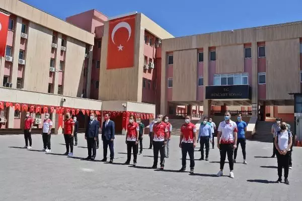 19 Mayıs Atatürk'ü Anma, Gençlik ve Spor Bayramı kutlanıyor