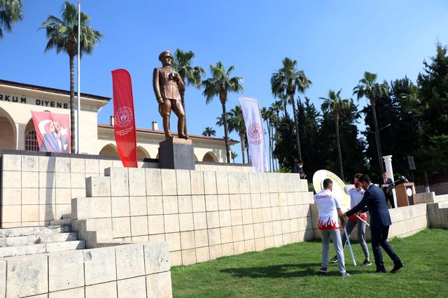 Iğdır'da 19 Mayıs Atatürk'ü Anma Gençlik ve Spor Bayramı kutlandı Iğdır'da 19 Mayıs Atatürk'ü Anma Gençlik ve Spor Bayramı kutlandı