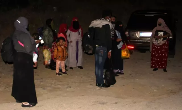 Minik mültecinin mama yerken ki bakışları yürekleri dağladı